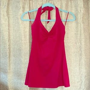 Susan Monaco fitted red halter top 🔥